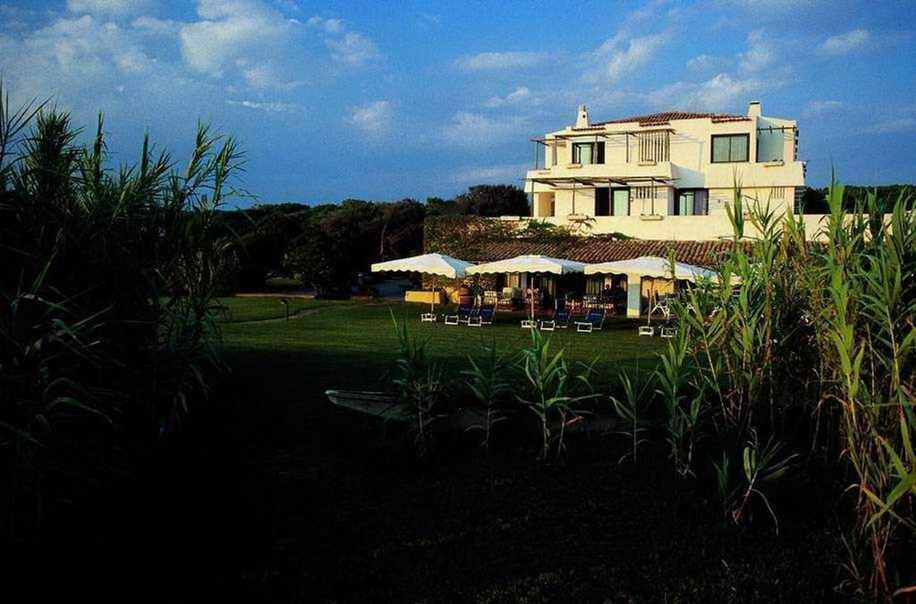 Hotel Della Baia Baia Domizia Eksteriør billede
