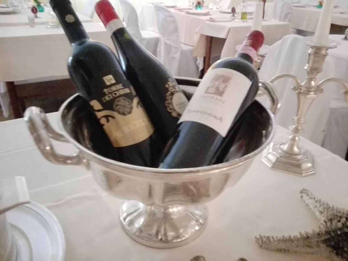 Hotel Della Baia Baia Domizia Eksteriør billede
